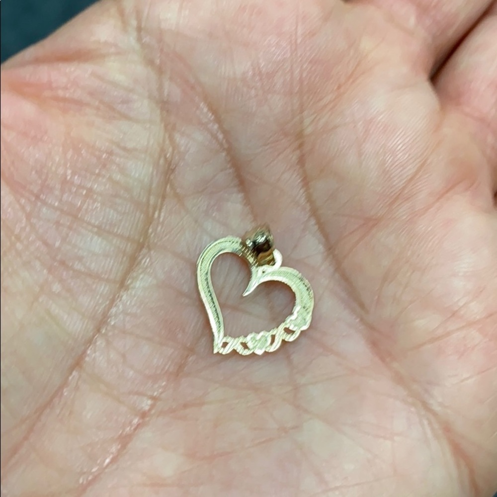 14k Solid Yellow Gold Open Heart Pendant - Picture 10 of 10